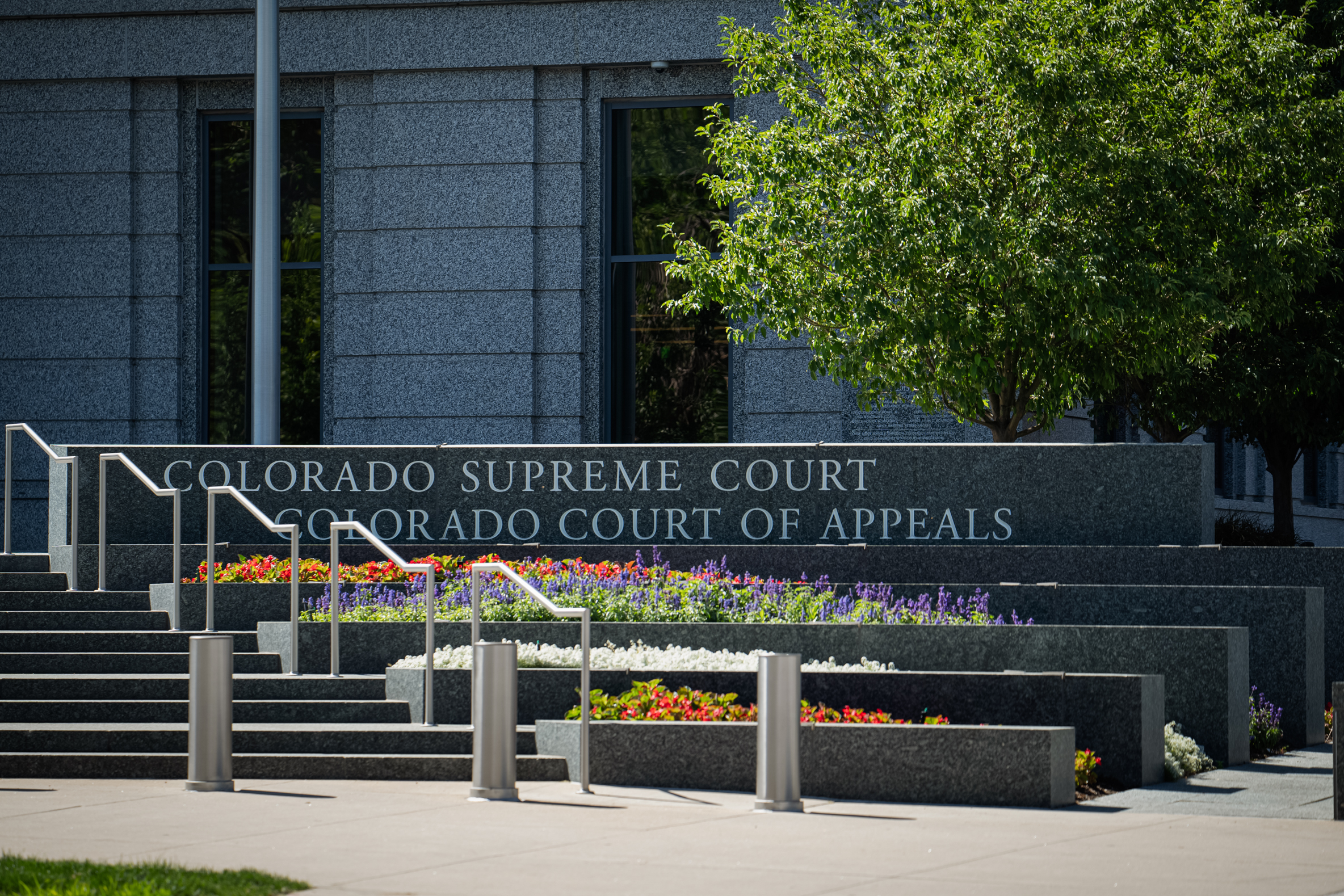 Bên ngoài Tòa án Tối cao Colorado và Tòa Phúc thẩm Colorado ở Denver, Colorado, vào tháng 07/2019. (Ảnh: Epiglottis/Shutterstock)