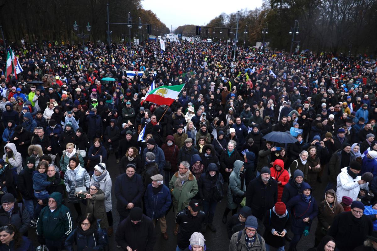 Đức: Hàng ngàn người ở Berlin biểu tình phản đối chủ nghĩa bài Do Thái