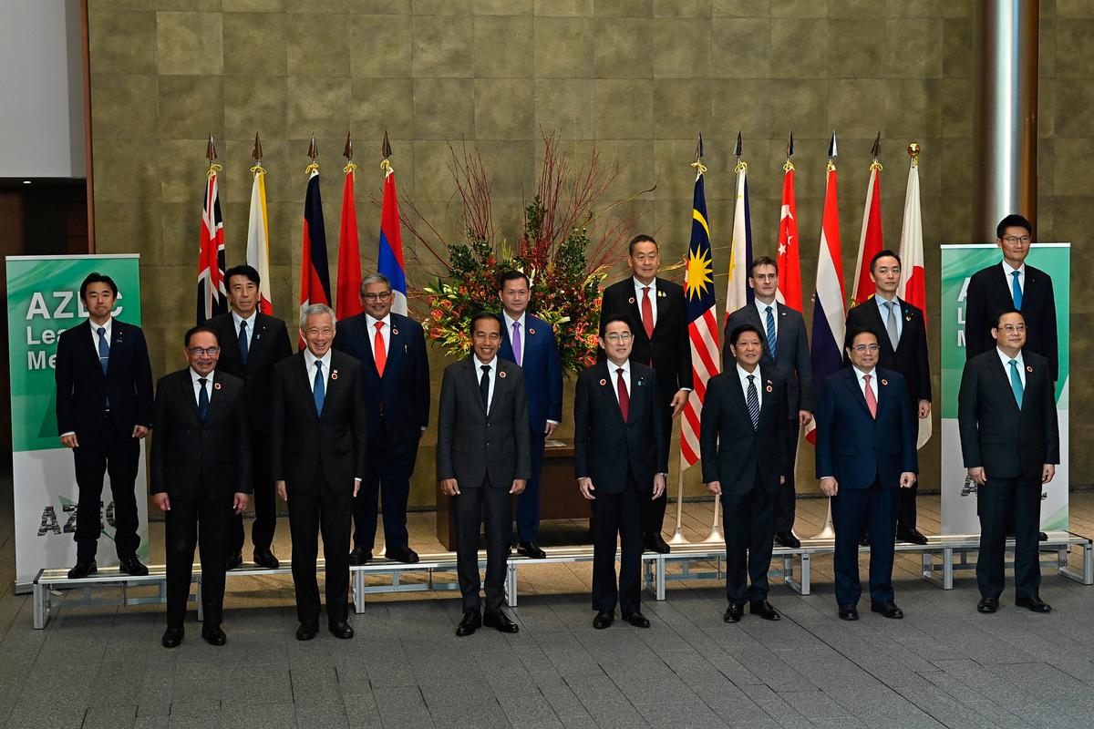 BÀI VIẾT CHUYÊN SÂU: Các nhà lãnh đạo tại Hội nghị thượng đỉnh Nhật Bản-ASEAN tăng cường mối quan hệ trong bối cảnh căng thẳng với Trung Quốc