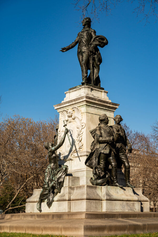 Ông Thaddeus Kosciuszko, một kỹ sư người Ba Lan đã trợ giúp người dân thuộc địa trong Chiến tranh Cách mạng, được vinh danh tại một công viên ở Philadelphia, Pennsylvania. (Ảnh: Đăng dưới sự cho phép của Enrico Della Pietra/Dreamstime.com)