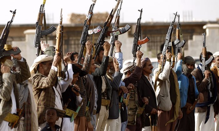 Phiến quân Houthi tiến hành cuộc tấn công mới bằng drone vào các tàu thương mại của Mỹ