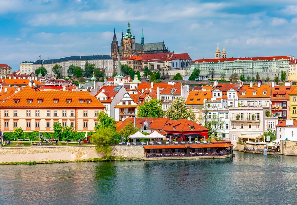 Lâu đài Prague: Thắng cảnh lịch sử cổ kính của Cộng hòa Czech