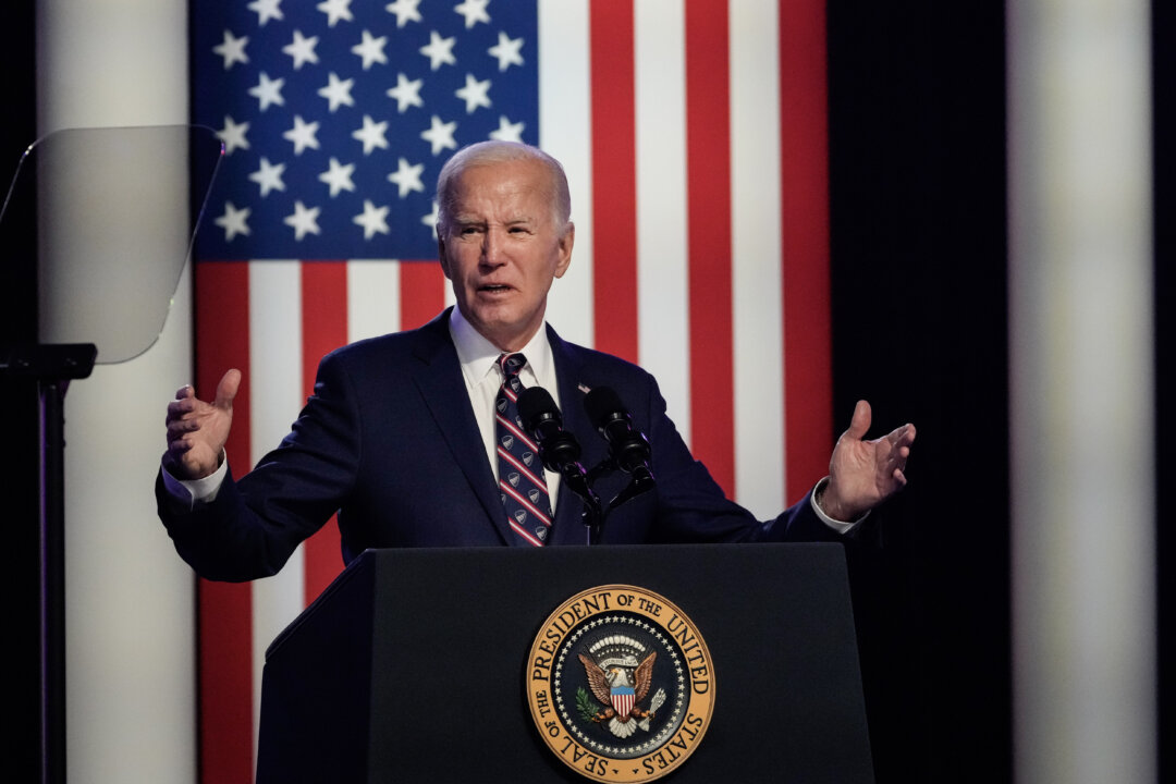 TT Biden gọi cựu TT Trump là mối đe dọa đối với nền dân chủ trong bài diễn văn kỷ niệm sự kiện ngày 06/01