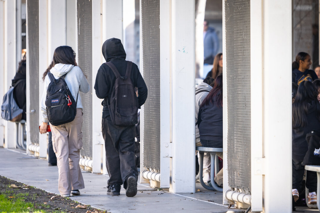 Báo cáo: Số lượng ghi danh vào các trường ở California giảm, có thể dẫn đến nhiều trường đóng cửa