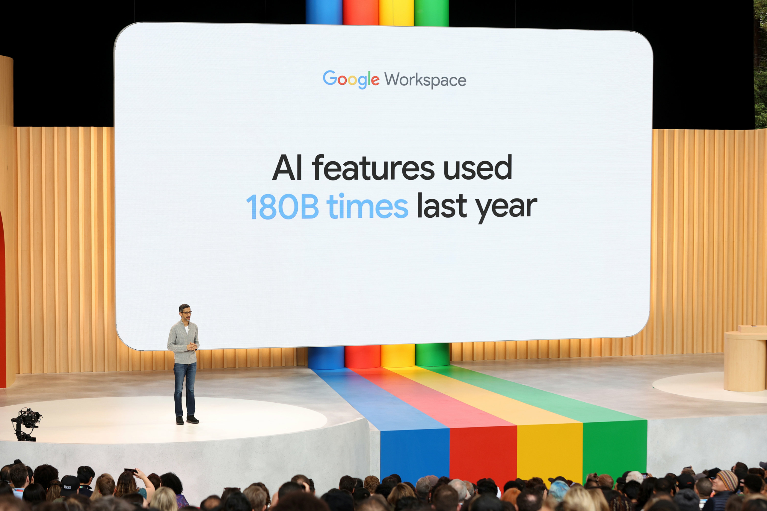 Tổng giám đốc Alphabet Sundar Pichai có bài diễn văn quan trọng tại một hội nghị các nhà phát triển Google ở Mountain View, California, hôm 10/05/2023. (Ảnh: Justin Sullivan/Getty Images)