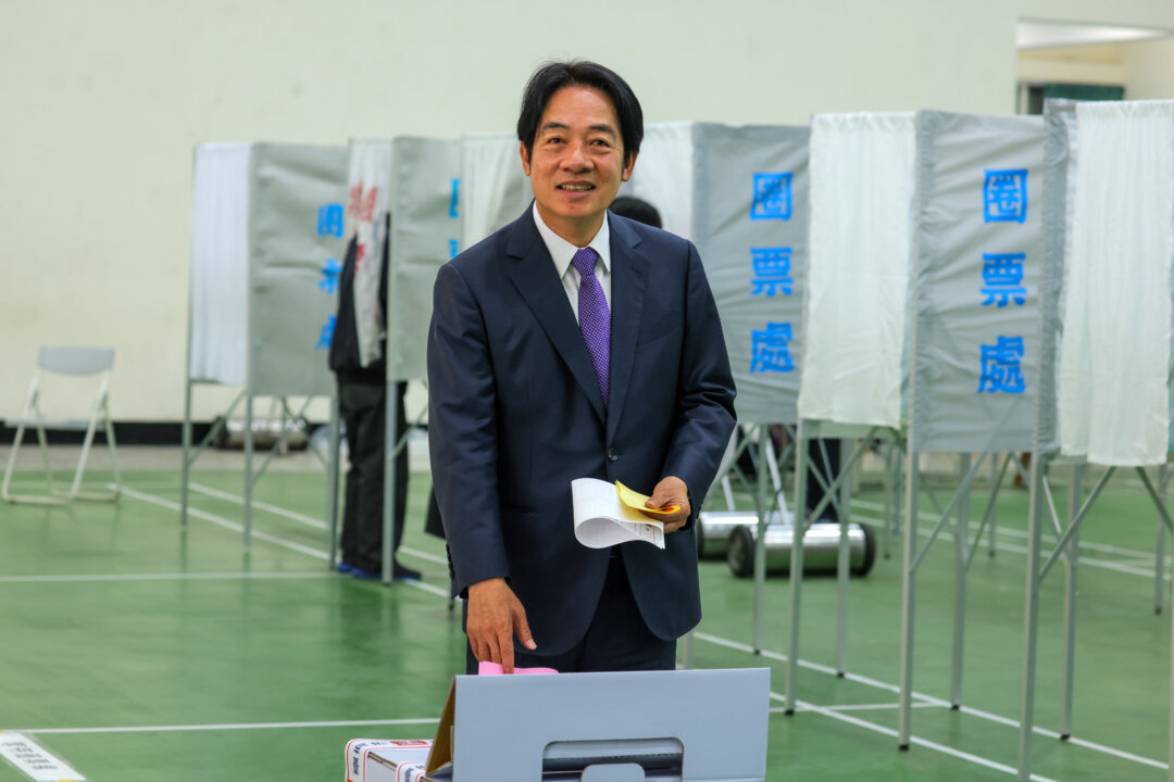 Đài Loan tiến tới bầu cử trong bối cảnh Trung Quốc nói bóng gió về chiến tranh