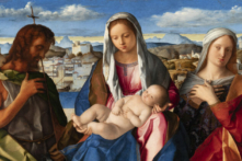 Cận cảnh bức tranh “Madonna and Child và Saint John the Baptist and an Unknown Saint” (Đức Mẹ và Chúa Hài Đồng cùng Thánh John Tẩy Giả và Một Vị Thánh Khuyết Danh), khoảng năm 1500, của danh họa Giovanni Bellini. Màu keo và sơn dầu trên gỗ; 55 cm x 77 cm. Phòng trưng bày Accademia, Venice. (Ảnh: Đăng dưới sự cho phép của Bảo tàng Jacquemart-André)