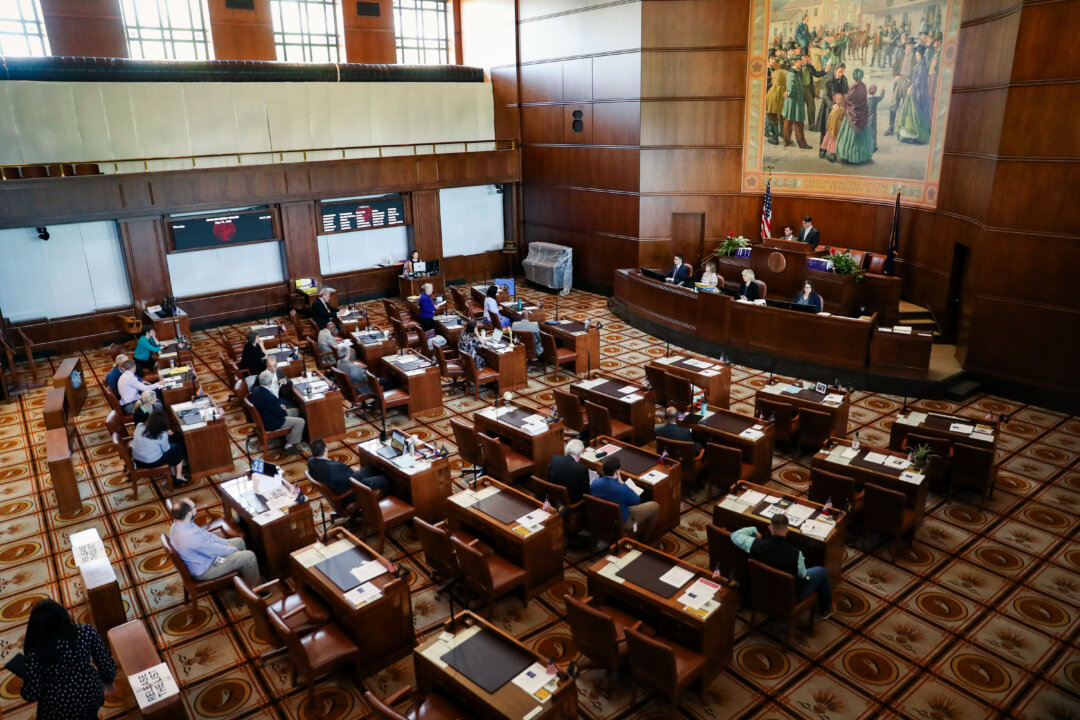 Tòa án Tối cao Oregon cấm 10 thành viên Đảng Cộng Hòa tái tranh cử
