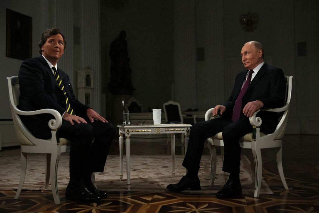 Ông Tucker gặp Tổng thống Nga Putin: Một cuộc phỏng vấn chưa từng có