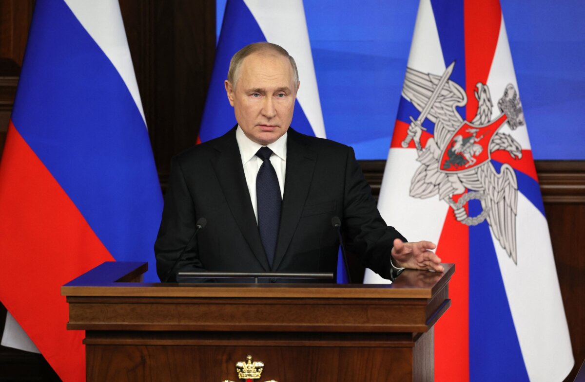 Tổng thống Nga Vladimir Putin có bài diễn văn tại Trung tâm Kiểm soát Quốc phòng Quốc gia ở Moscow, ngày 21/12/2022. (Ảnh: Vadim Savitsky/Sputnik/AFP qua Getty Images)