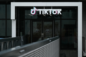 TikTok bị phạt 10.9 triệu USD ở Ý vì không bảo vệ trẻ vị thành niên